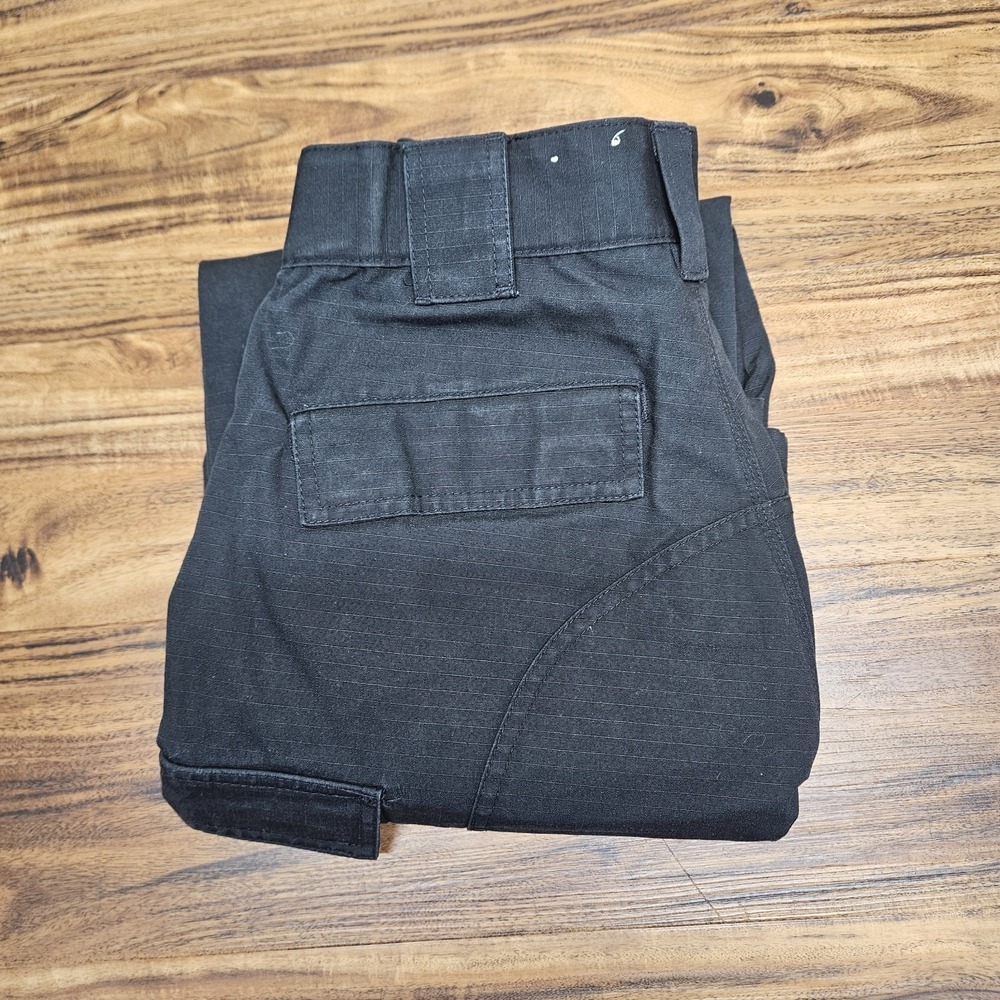 5.11 Tactical Series Mens MED 31.5-35 Black Cargo Pants 74003 Reinforced Seat